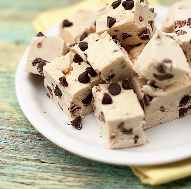 Chocolate Chip Cookie Dough Fudge by Buns in My Oven. Just drooling at my desk.
